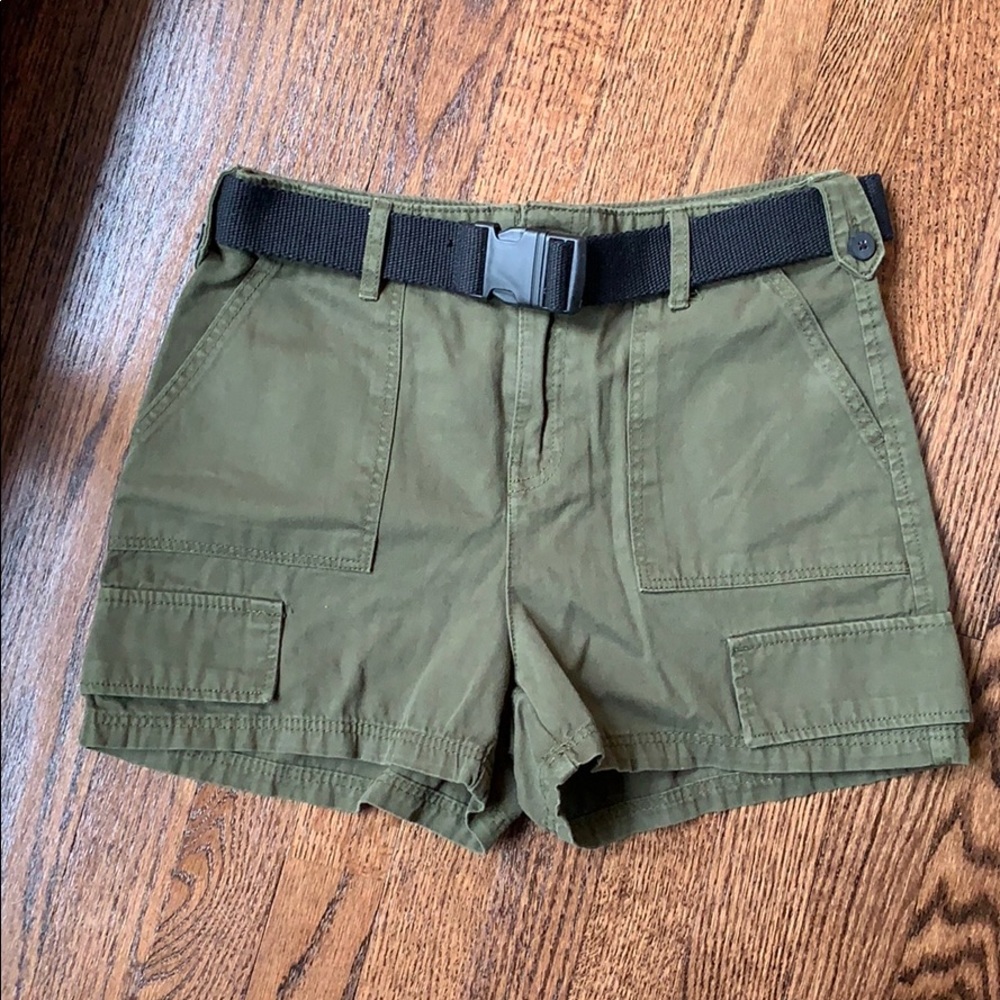 Berksha Army Green Utility Shorts